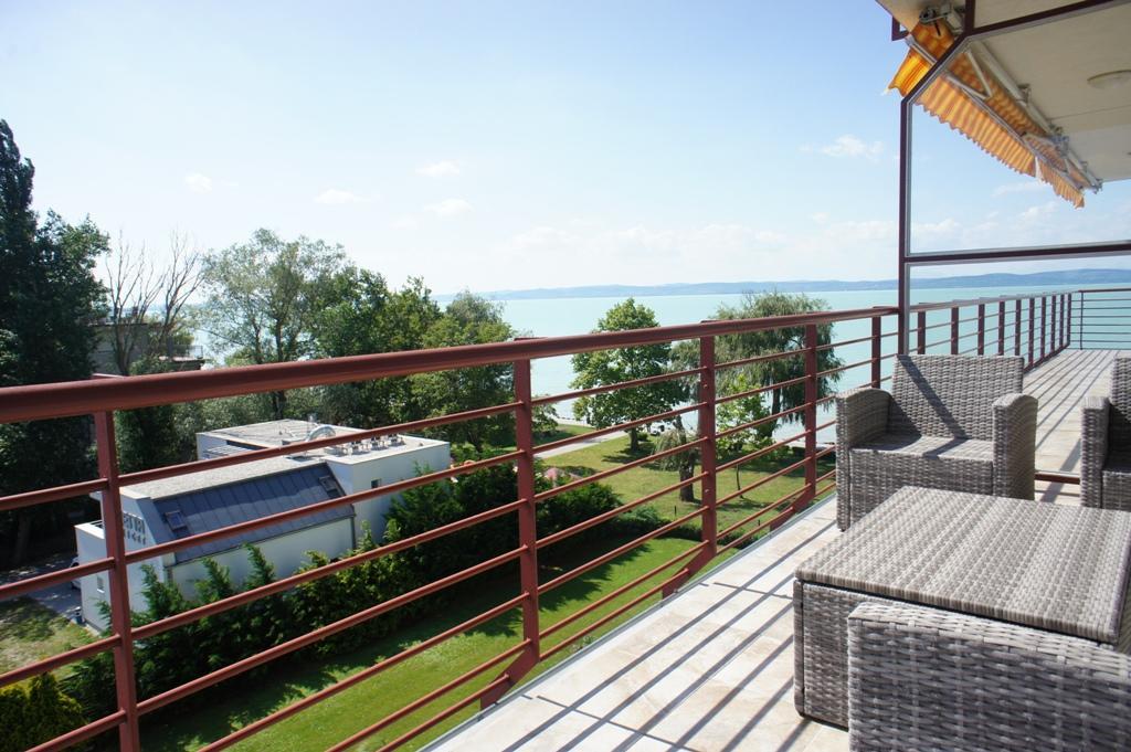 Panorama Beach Apartmanok Siofok Ngoại thất bức ảnh